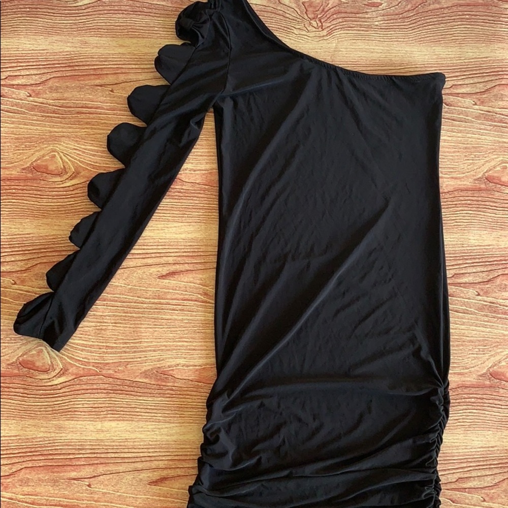 Black one long sleeve dress